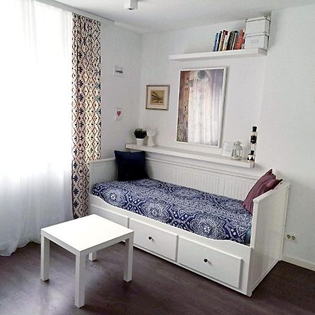 Bright Heart - Downtown Apartment เบลเกรด ภายนอก รูปภาพ