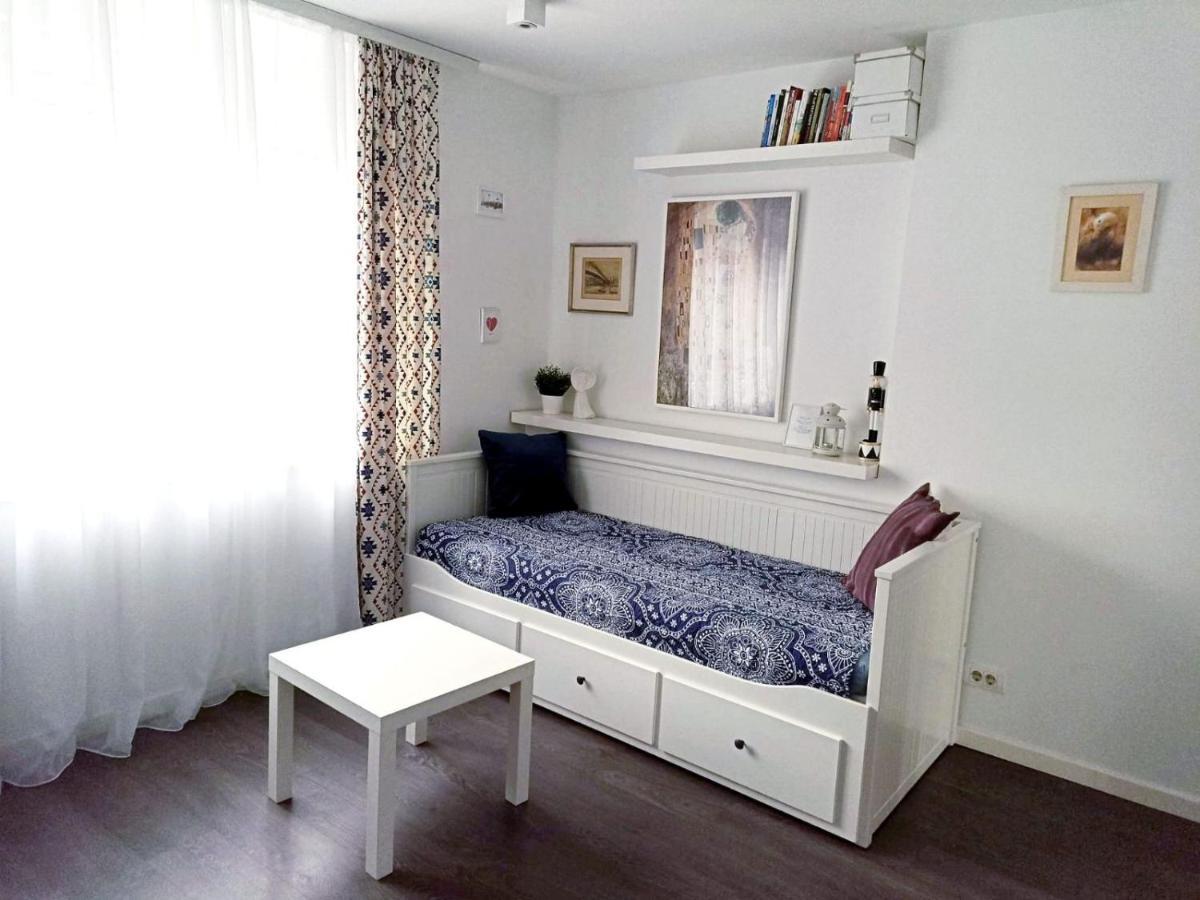 Bright Heart - Downtown Apartment เบลเกรด ภายนอก รูปภาพ